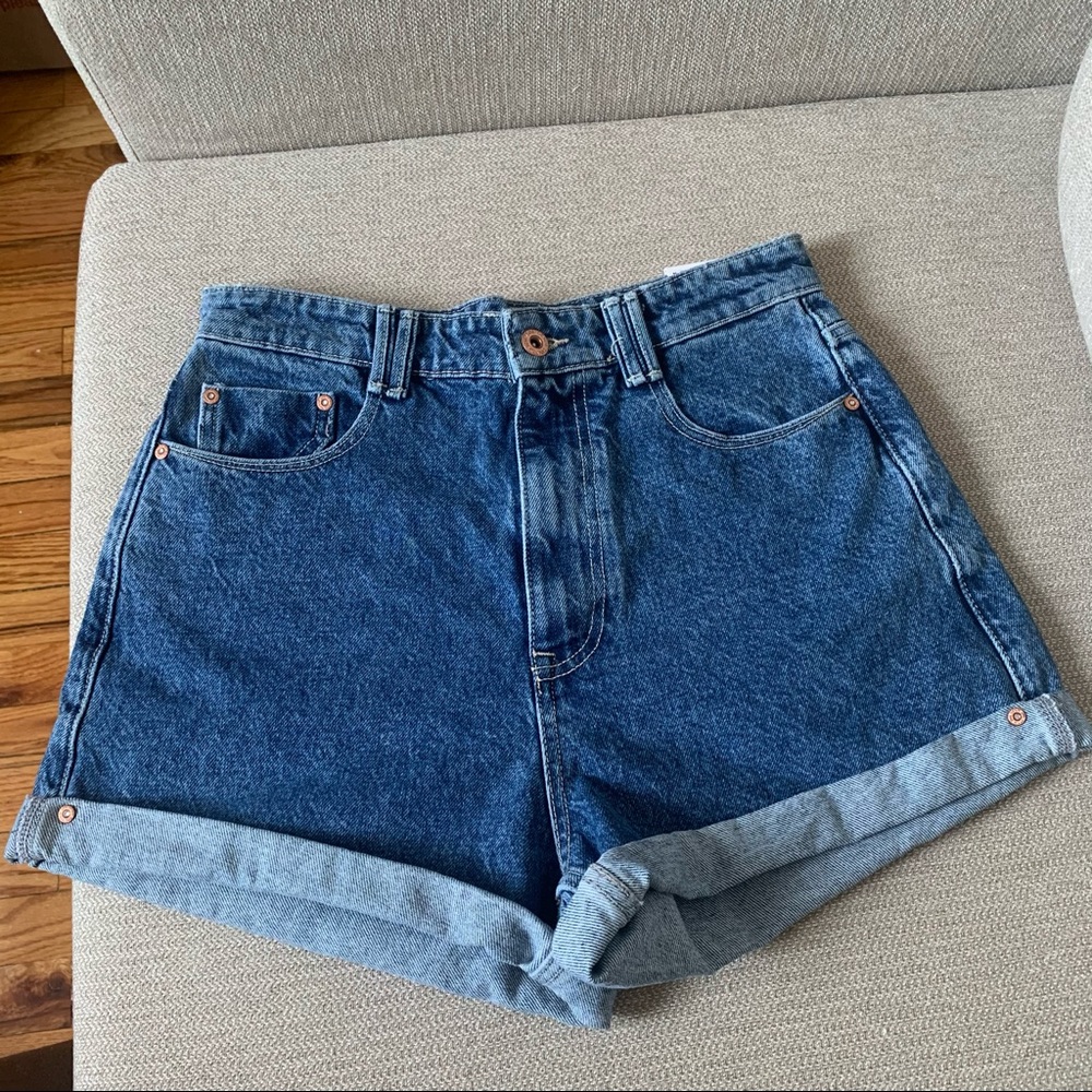Zara high rise blue denim cuffed shorts.